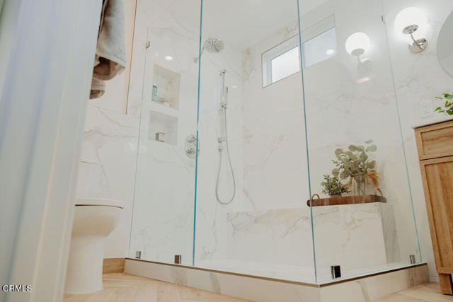 Detail Gallery Image 17 of 18 For 2139 Sunridge Dr, Ventura,  CA 93003 - 3 Beds | 2 Baths