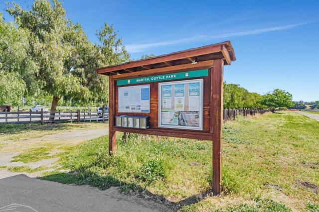 5360 Colony Park Circle, San Jose CA: https://media.crmls.org/mediaz/bc071b2c-d05f-4c24-8dae-dffdf7ed5562.jpg