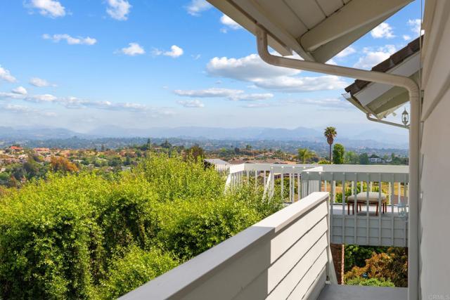 Image 32 of 75 For 4938 San Jacinto Circle