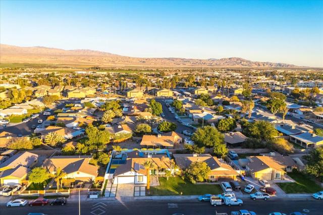 50782 Sunburst Street, Coachella CA: https://media.crmls.org/mediaz/bc07e2bc-2c09-47fe-afa2-6be63f13eb25.jpg