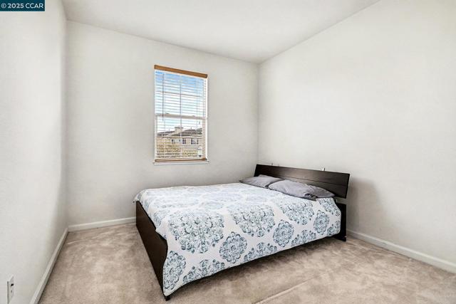 5701 Oakmont Dr, Richmond CA: https://media.crmls.org/mediaz/bc0a533c-a168-472d-a6a0-2bef4bfffecf.jpg