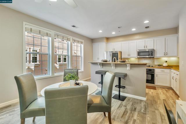 3744 Whitworth Dr, Dublin CA: https://media.crmls.org/mediaz/bc0a7c07-7099-4526-8d1e-d1b490848a20.jpg