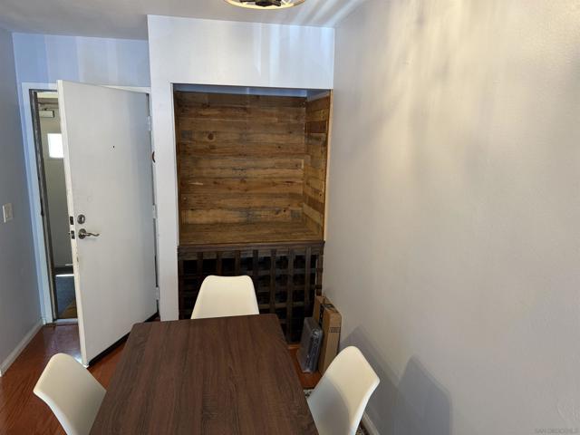 6131 Rancho Mission Rd, San Diego CA: https://media.crmls.org/mediaz/bc0b9cd9-dcd8-46ab-baab-7a6bad1f077f.jpg
