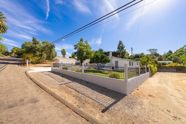 Detail Gallery Image 29 of 45 For 1661 Grove Road, El Cajon,  CA 92020 - 3 Beds | 2 Baths