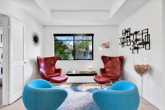 2232 Oakcrest Drive, Palm Springs, CA 92264