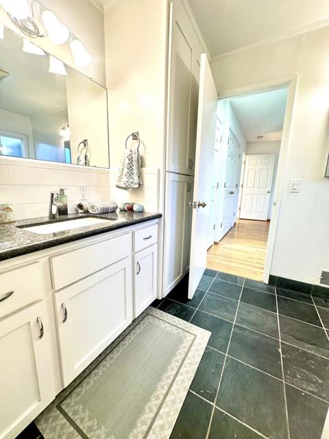 680 Georgia Avenue, Palo Alto CA: https://media.crmls.org/mediaz/bc0d04fa-c5a0-4f77-af69-2eeb449c3087.jpg