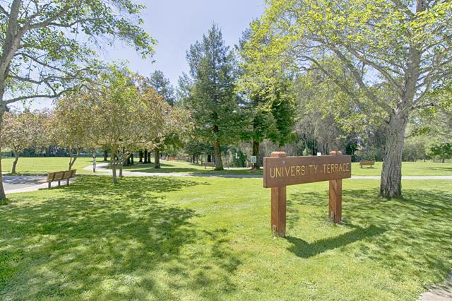106 Palo Verde Terrace, Santa Cruz CA: https://media.crmls.org/mediaz/bc0d1a0a-7a62-4b8d-83ce-203d561570c4.jpg