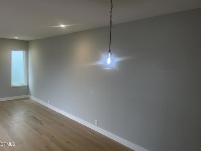 3077 Harbor Boulevard, Ventura CA: https://media.crmls.org/mediaz/bc0d26ba-b97d-4e78-bb45-f38decc69b6b.jpg