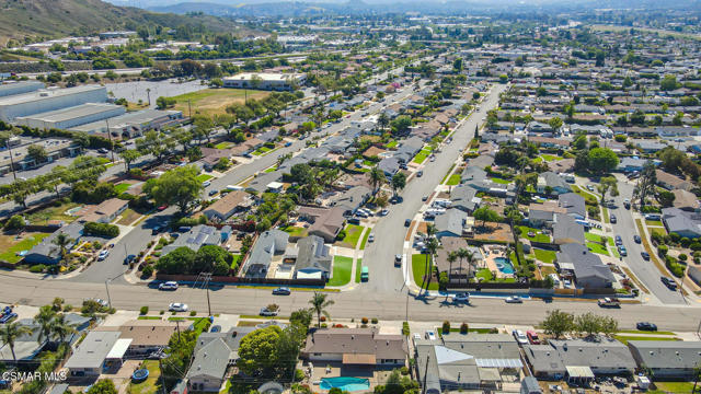 839 Jenny Drive, Newbury Park CA: https://media.crmls.org/mediaz/bc0d4fac-5800-4a08-9f8d-dacd3764862a.jpg