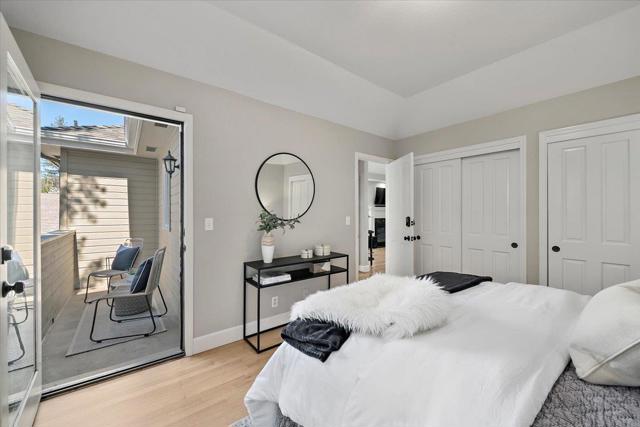 20578 3rd Street, Saratoga CA: https://media.crmls.org/mediaz/bc0de9df-cf29-4eb8-b4ea-7d4868b744f9.jpg