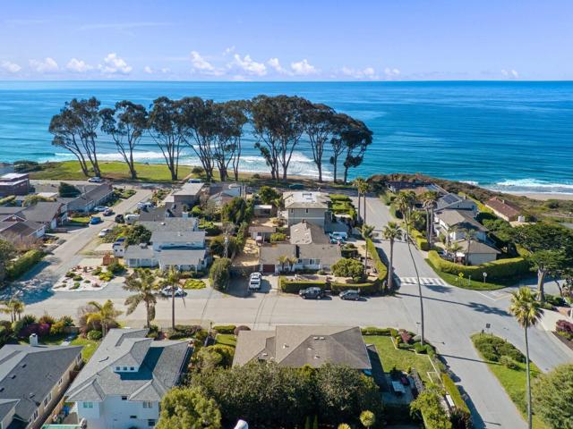 108 Benito Avenue, La Selva Beach CA: https://media.crmls.org/mediaz/bc0dff21-809b-474b-8142-1532d7bef38e.jpg