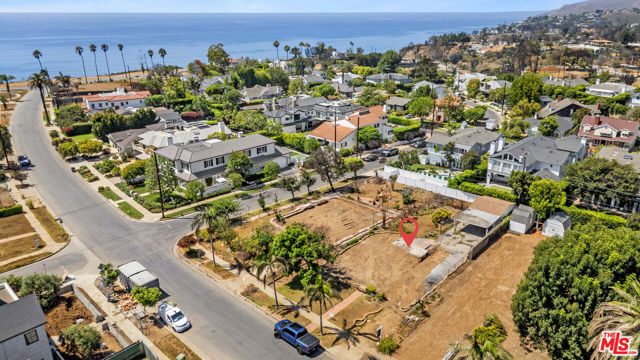 Drew Fenton | 507 El Medio Avenue Pacific Palisades CA | MLS: 7238842