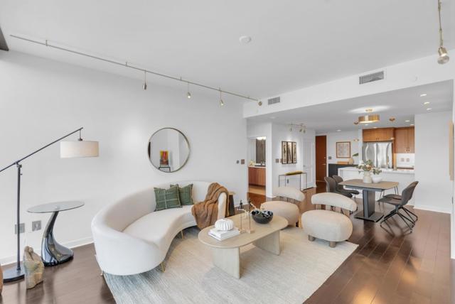 38 N Almaden Boulevard, San Jose CA: https://media.crmls.org/mediaz/bc0ee4c7-d83d-4bac-9946-978ee5b52ff0.jpg