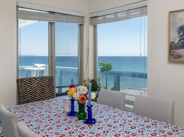 260 Rio Del Mar Boulevard, Aptos CA: https://media.crmls.org/mediaz/bc0f075c-4940-4d8b-a4e6-b56c43bc43a8.jpg