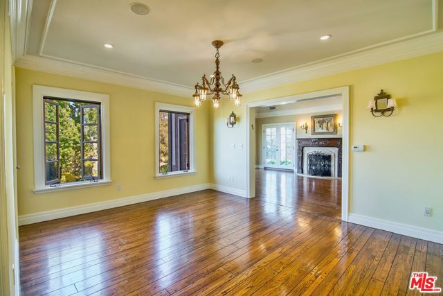 2653 PATRICIA Avenue, Los Angeles CA: https://media.crmls.org/mediaz/bc0f4a1e-30bc-4976-ae84-1bd5ee80f0c2.jpg