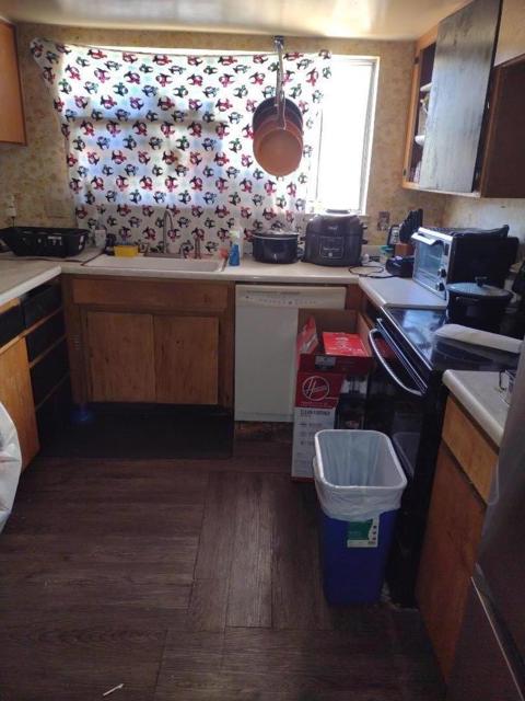 4831 Zinnia Court, Livermore CA: https://media.crmls.org/mediaz/bc107fe3-d0dc-4efc-ad58-986699ad5289.jpg