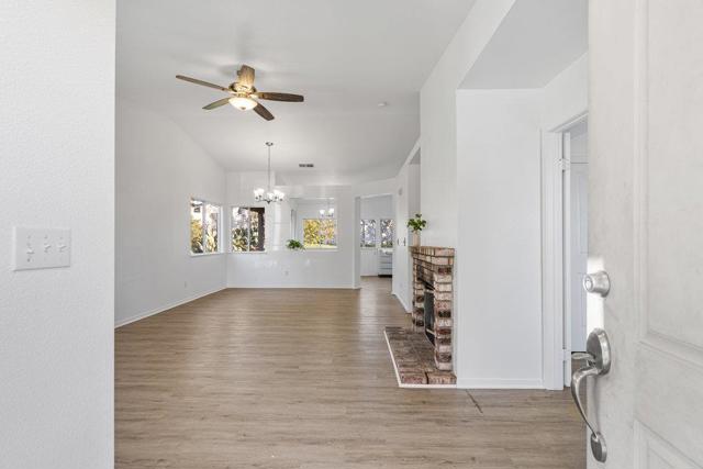 2199 Raleigh Circle, Hollister CA: https://media.crmls.org/mediaz/bc11248c-00de-422d-8855-bd645589f304.jpg