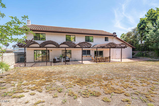3121 Kingridge Way, Glendale CA: https://media.crmls.org/mediaz/bc118ab1-dddb-4531-8a98-a59a62495358.jpg