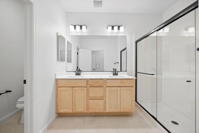 3710 Scribe Way, Castro Valley CA: https://media.crmls.org/mediaz/bc12d850-fb9a-467c-ae81-38b64af5bda1.jpg
