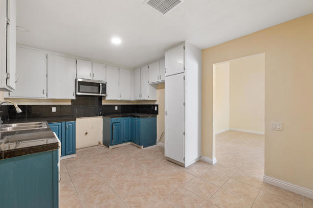 891 El Placer Road, Palm Springs, CA 92264