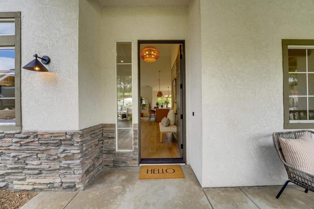1912 Andrews Ct - photo 5