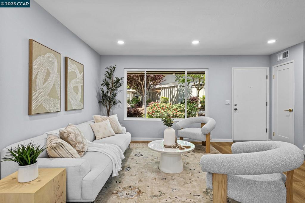 2809 Fountainhead Dr