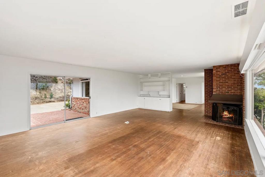 1703 Castellana Rd - photo 18