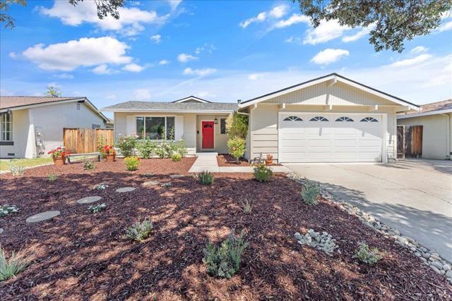 711 Los Huecos Drive, San Jose CA: https://media.crmls.org/mediaz/bc16d633-3d96-4ec7-95b5-c1d2bb18a08d.jpg