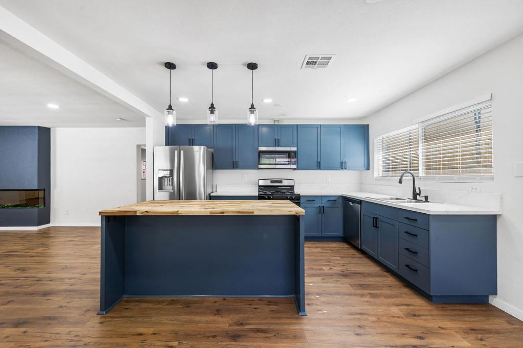 MLS #219138140DA image #5