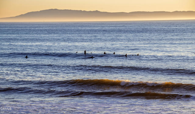 Detail Gallery Image 17 of 28 For 5344 Rincon Beach Park Dr, Ventura,  CA 93001 - 4 Beds | 3 Baths