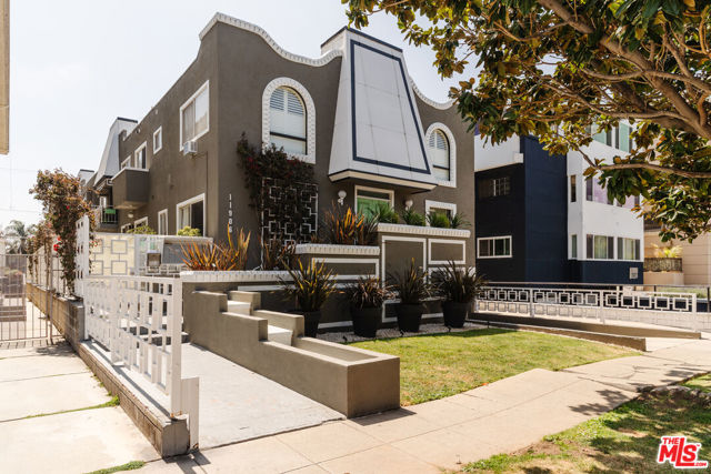 Drew Fenton | 11906 Gorham Avenue Los Angeles CA | MLS: 7169632