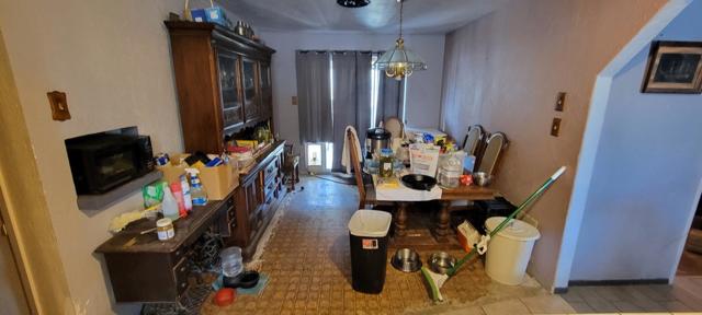 1230 N Las Posas Court, Ridgecrest CA: https://media.crmls.org/mediaz/bc1c17aa-2356-4a02-a59a-5fed38d231b9.jpg