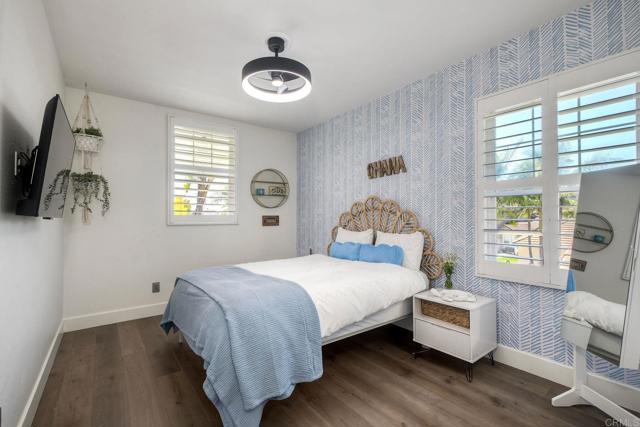 Detail Gallery Image 23 of 37 For 3844 Stoneridge Rd, Carlsbad,  CA 92010 - 4 Beds | 3 Baths