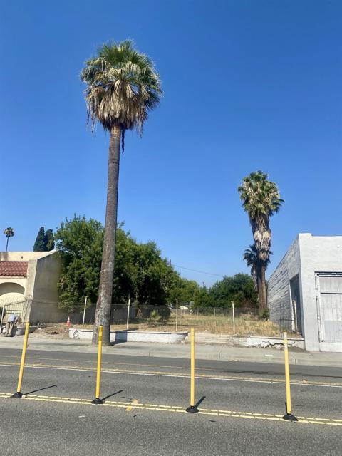 Detail Gallery Image 6 of 6 For 840 N E Street, San Bernardino,  CA 92410 - – Beds | – Baths
