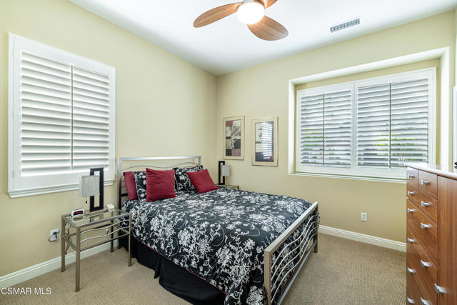 4024 Eagle Flight Drive, Simi Valley CA: https://media.crmls.org/mediaz/bc1d53a9-3a39-4611-ba0c-ef2781ff7b26.jpg