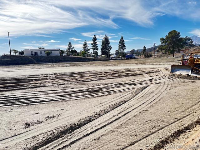 627 Emery Rd., Tecate CA: https://media.crmls.org/mediaz/bc1d7199-02d3-40b3-a1a6-f3a92ff34178.jpg