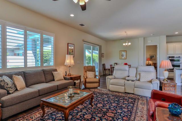 2671 Glen Echo Lane, Manteca CA: https://media.crmls.org/mediaz/bc1dcd89-1fd5-4a4e-923b-40bdaf1ad153.jpg