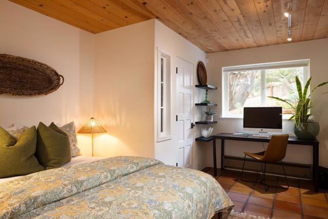 26282 Atherton Drive, Carmel CA: https://media.crmls.org/mediaz/bc1e5ac7-c87b-4f10-a95b-b564fec85e67.jpg
