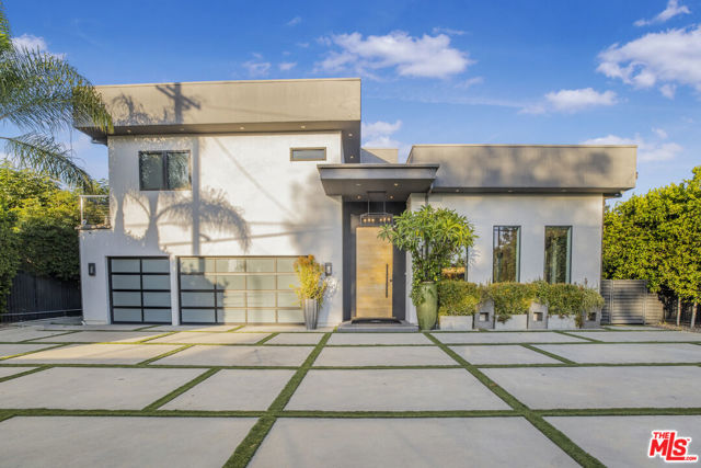 5304 Louise Avenue, Encino CA: https://media.crmls.org/mediaz/bc1e8dab-3e27-4341-b15e-3a5235648def.jpg