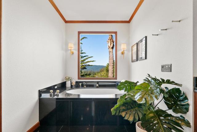 17 Kite Hill Road, Santa Cruz CA: https://media.crmls.org/mediaz/bc1f22a1-8844-48c1-af6b-c8a4790ee352.jpg