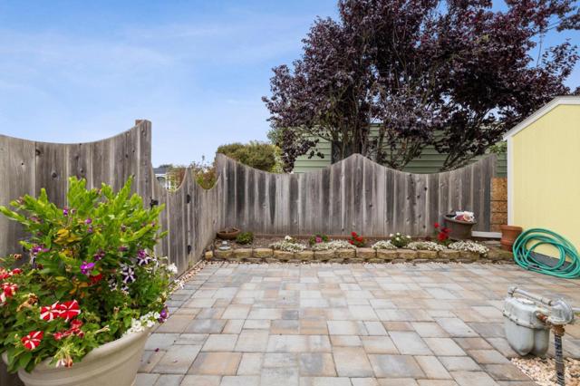 3 Coral Way, Half Moon Bay CA: https://media.crmls.org/mediaz/bc1f7333-62ea-411f-afab-cf1bdcde0f05.jpg