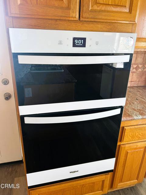 Detail Gallery Image 11 of 25 For 2346 Sunset Dr, Ventura,  CA 93001 - 3 Beds | 2 Baths