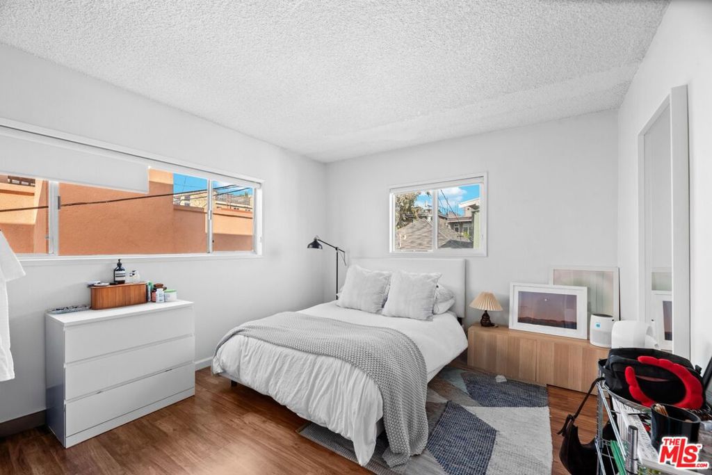 MLS #25596925 image #8