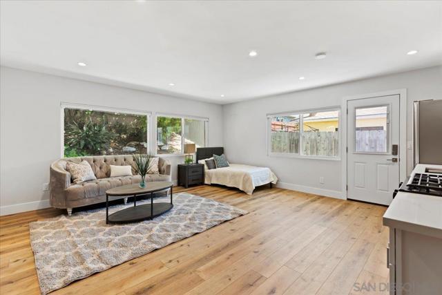 3961 Mount Aladin Ave, San Diego CA: https://media.crmls.org/mediaz/bc1ff36d-0b53-40f8-ac92-fdfc1f567f1d.jpg