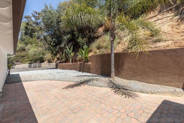 4113 Sweetwater Rd, Bonita, California 91902, 4 Bedrooms Bedrooms, ,2 BathroomsBathrooms,Single Family Residence,For Sale,Sweetwater Rd,240028518SD