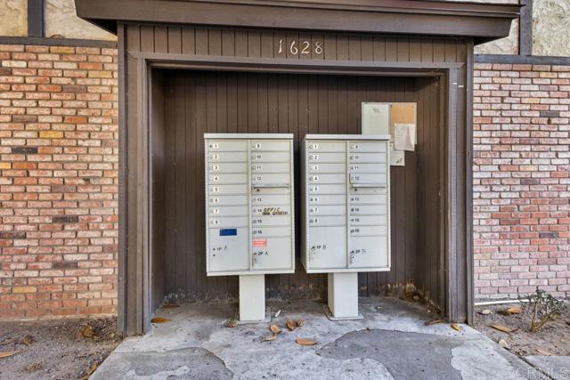 Detail Gallery Image 30 of 36 For 1632 Presioca St #12,  Spring Valley,  CA 91977 - 2 Beds | 1/1 Baths