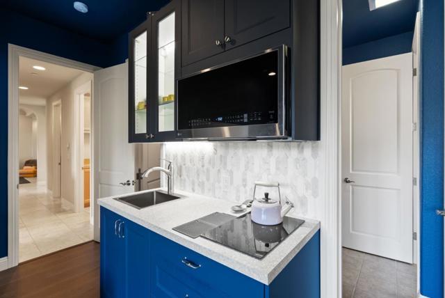 454 Upper Road, San Rafael CA: https://media.crmls.org/mediaz/bc20e6a0-e8ef-4245-a951-c390affd394f.jpg
