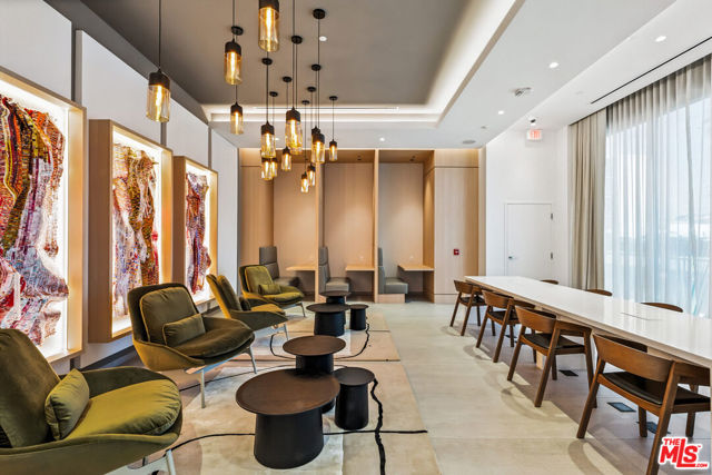 2455 Overland Avenue, Los Angeles CA: https://media.crmls.org/mediaz/bc20e884-0776-4c27-8dbe-13df8e410252.jpg