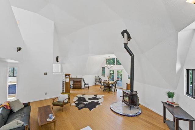 2900 Buzzard Lagoon Road, Corralitos CA: https://media.crmls.org/mediaz/bc22918b-544e-4543-9222-9935c89b55f0.jpg