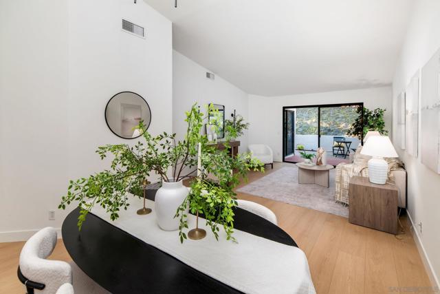 Image 12 of 51 For 17922 Avenida Cordillera  258